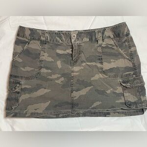 Vintage Y2K Plugg Camo Low Rise Micro Mini Skirt size 9